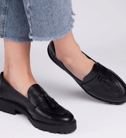 Betina Moccasin – Black Leather with Embroidered Bee & Tractor Sole