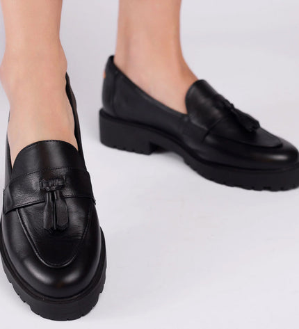 Betina Moccasin – Black Leather with Embroidered Bee & Tractor Sole