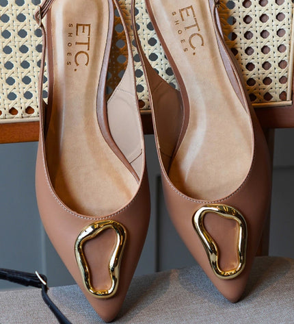 Carmem Slingback Flat – Pinkish Beige Leather with Gold Accent
