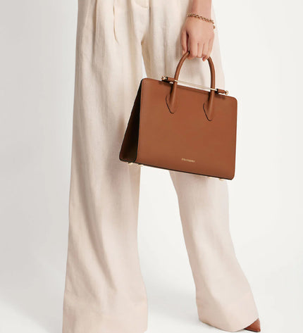 Midi Tote – Structured Elegance in Fine Leather